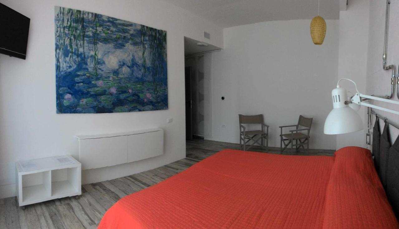 Bb Sharingloft Sirmione Bed & Breakfast Eksteriør bilde