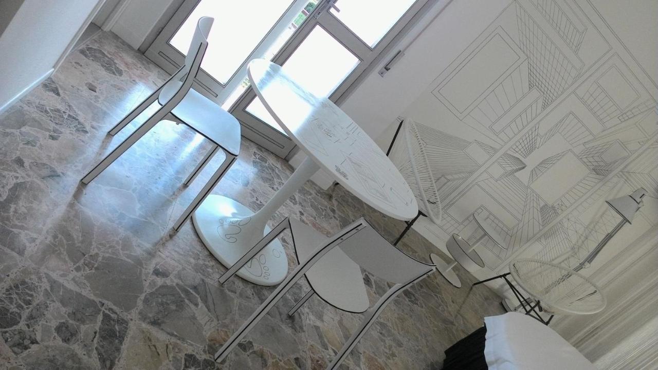 Bb Sharingloft Sirmione Bed & Breakfast Eksteriør bilde